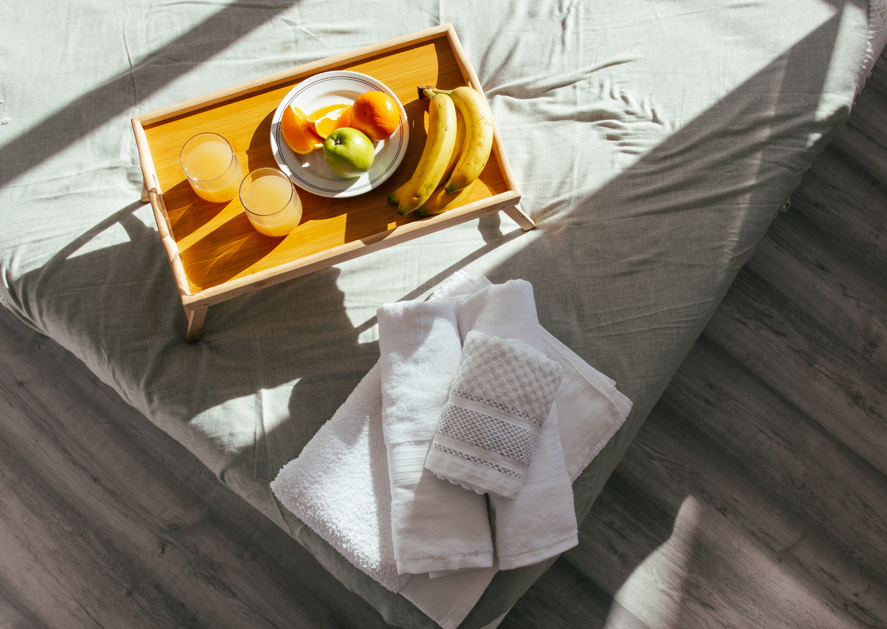 Why Your Paris Airbnb Is More Expensive Than You Think: The Airbnb Cleaning Fee Trap in Paris That Most Americans Don’t See Coming 3 airbnb cleaning fee 4