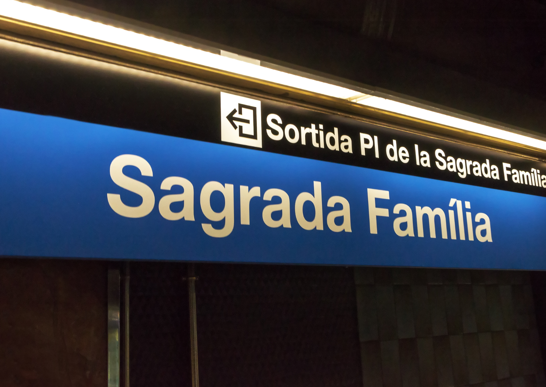 Our Actual Spanish Family Budget — 3 People, €1,800/Month 6 barcelona metro 2