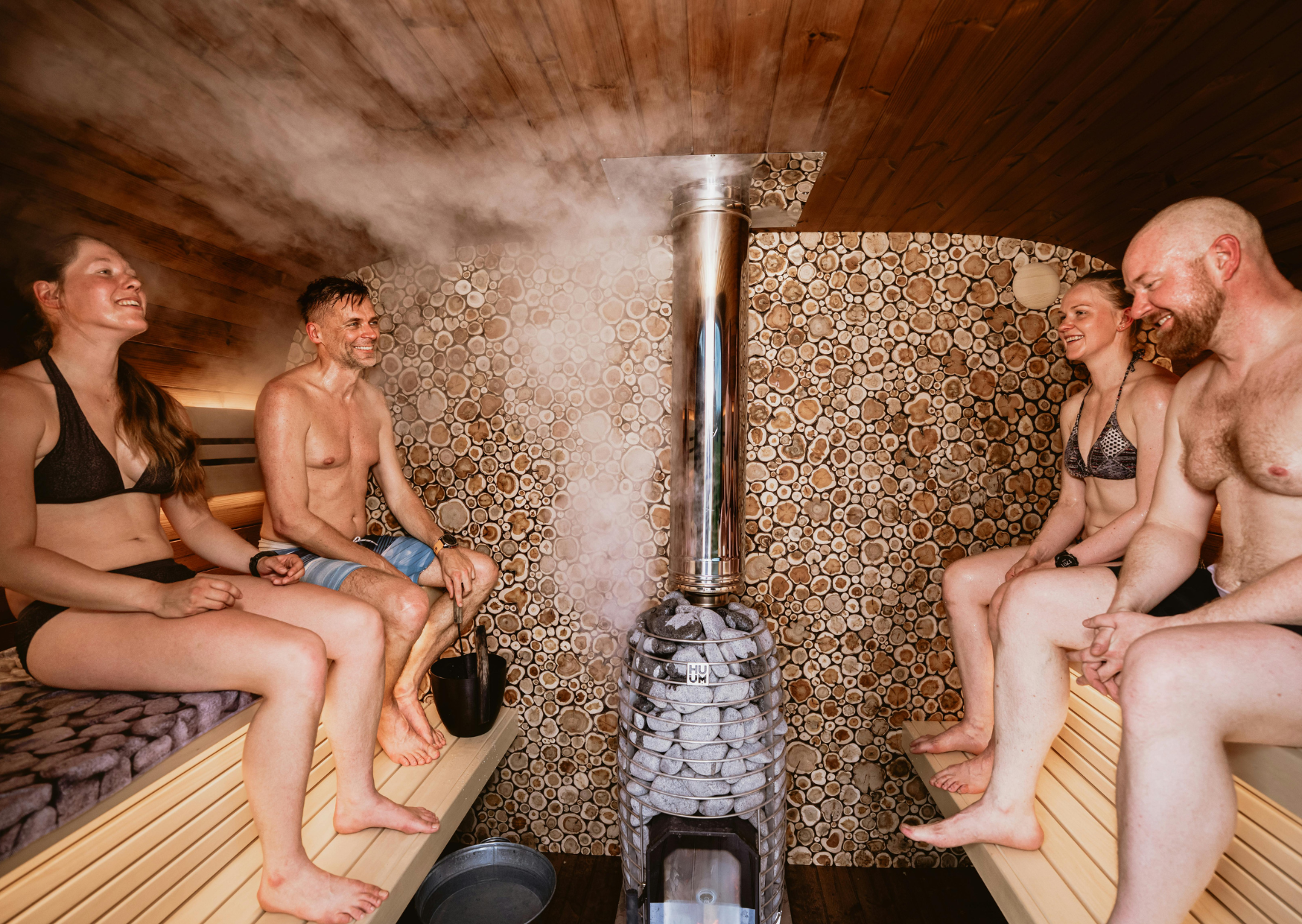 Why Nudity in Finnish Saunas Is No Big Deal Until Americans Arrive?Americans Panic at This Finnish Sauna Rule: Finns Think It’s Completely Normal 2 finnish sauna 5