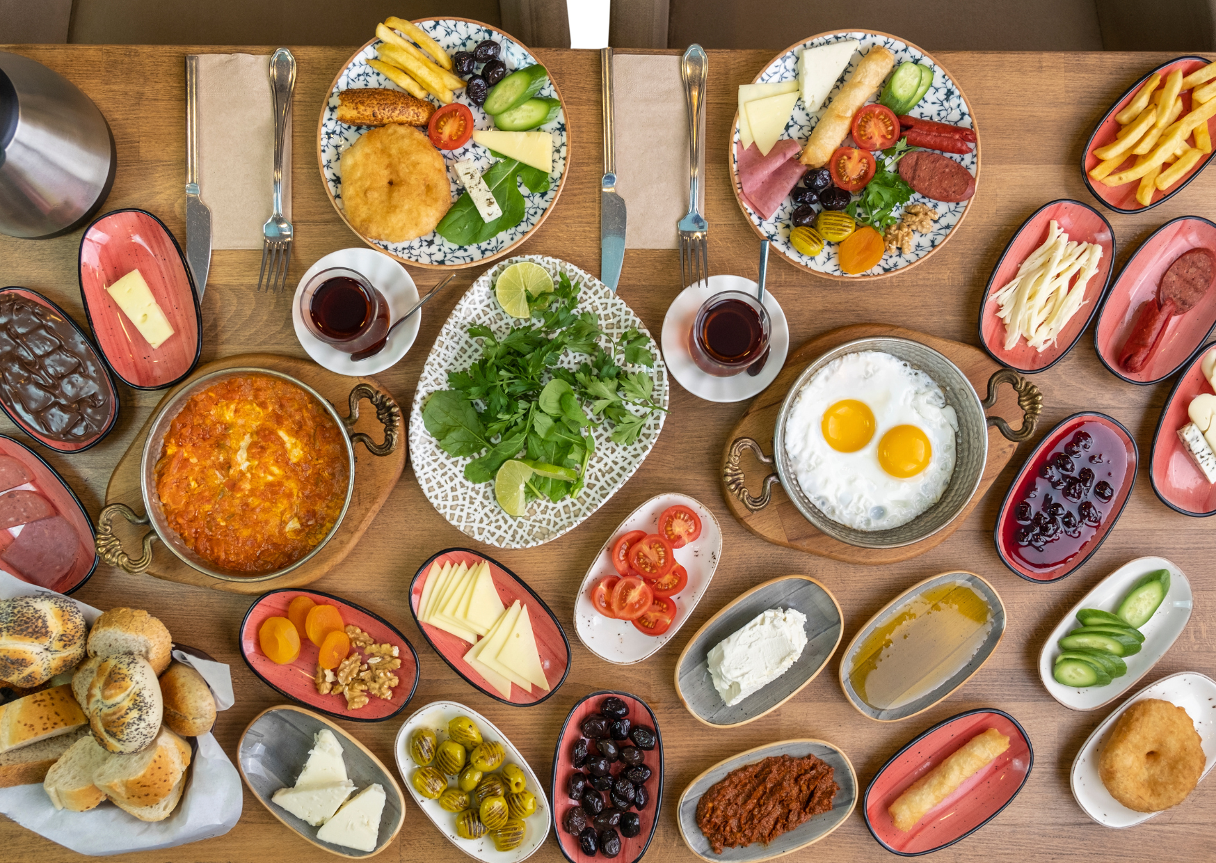 Why Turkish People Can Eat Breakfast Once and Forget About Food for Hours 2 kahvalti 2