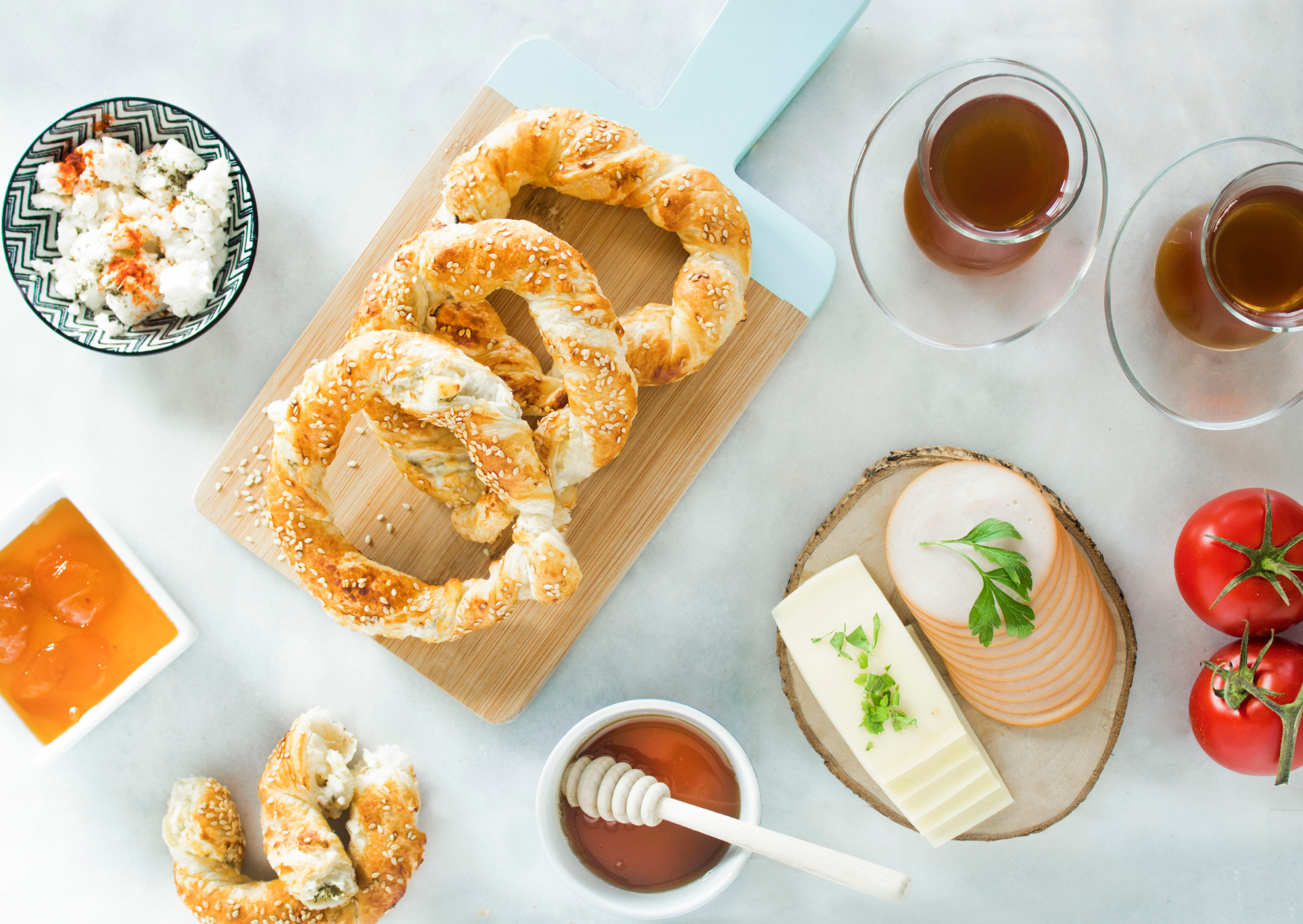 Why Turkish People Can Eat Breakfast Once and Forget About Food for Hours 5 kahvalti 4