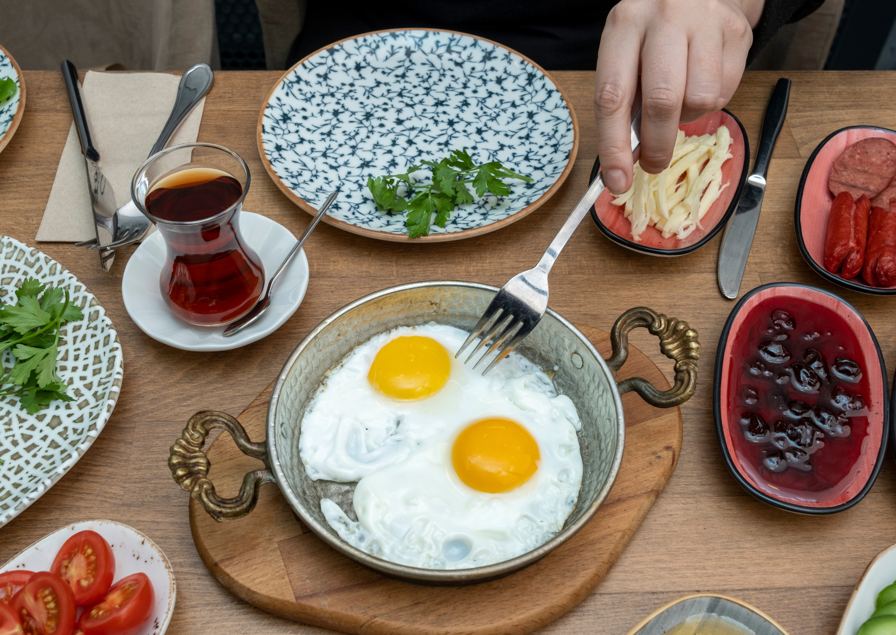 Why Turkish People Can Eat Breakfast Once and Forget About Food for Hours 1 kahvalti 6
