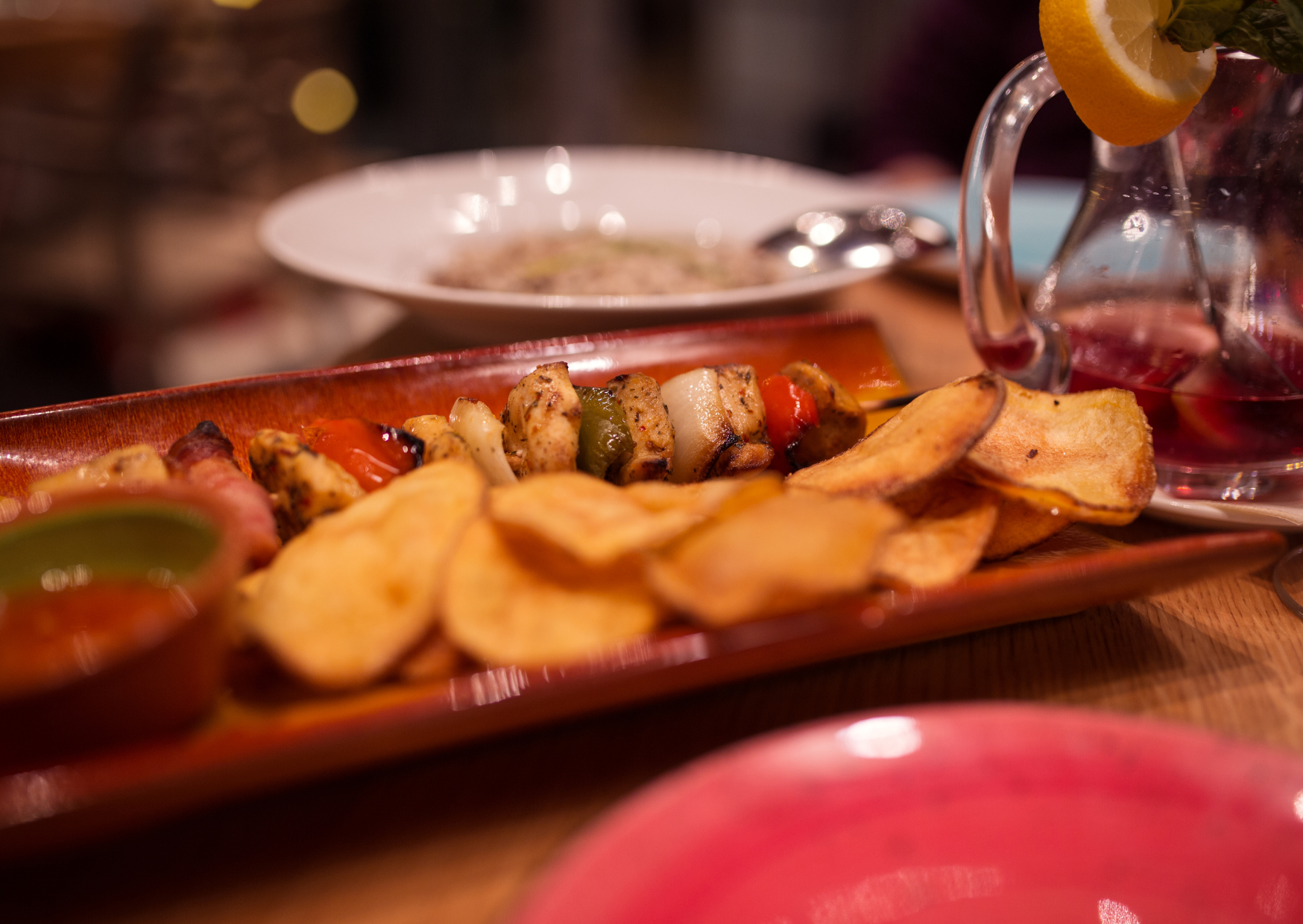 Why Eating Late in Spain Boosts Longevity (Even Though Americans Say It Shouldn’t) 4 late dinners in Spain 4