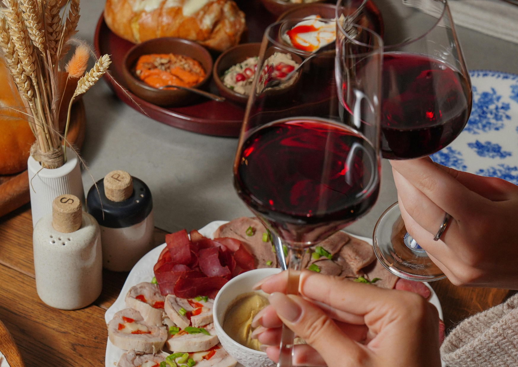 Why Ordering Wine With Coca-Cola in Spain Is Actually More Offensive Than Nudity 4 wine with coca cola 2