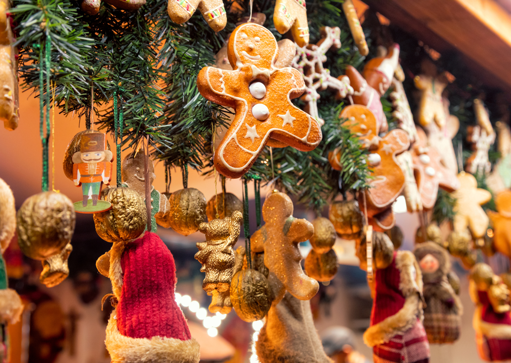 The Hamburg Christmas Market Jobs - €100 Daily Plus Tips 5 Hamburg Christmas Market