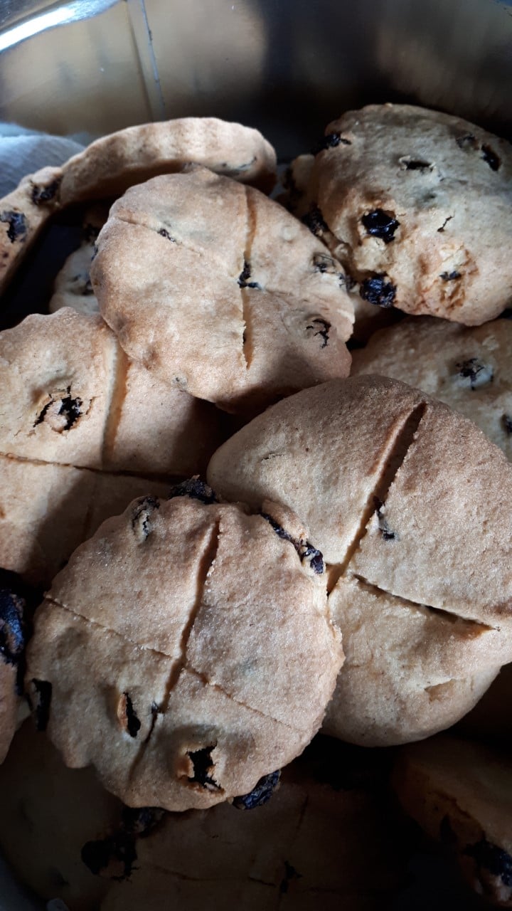 How Belgium Talks About Death With Kids: The Belgian Soul Cake Tradition 1 Soul cakes