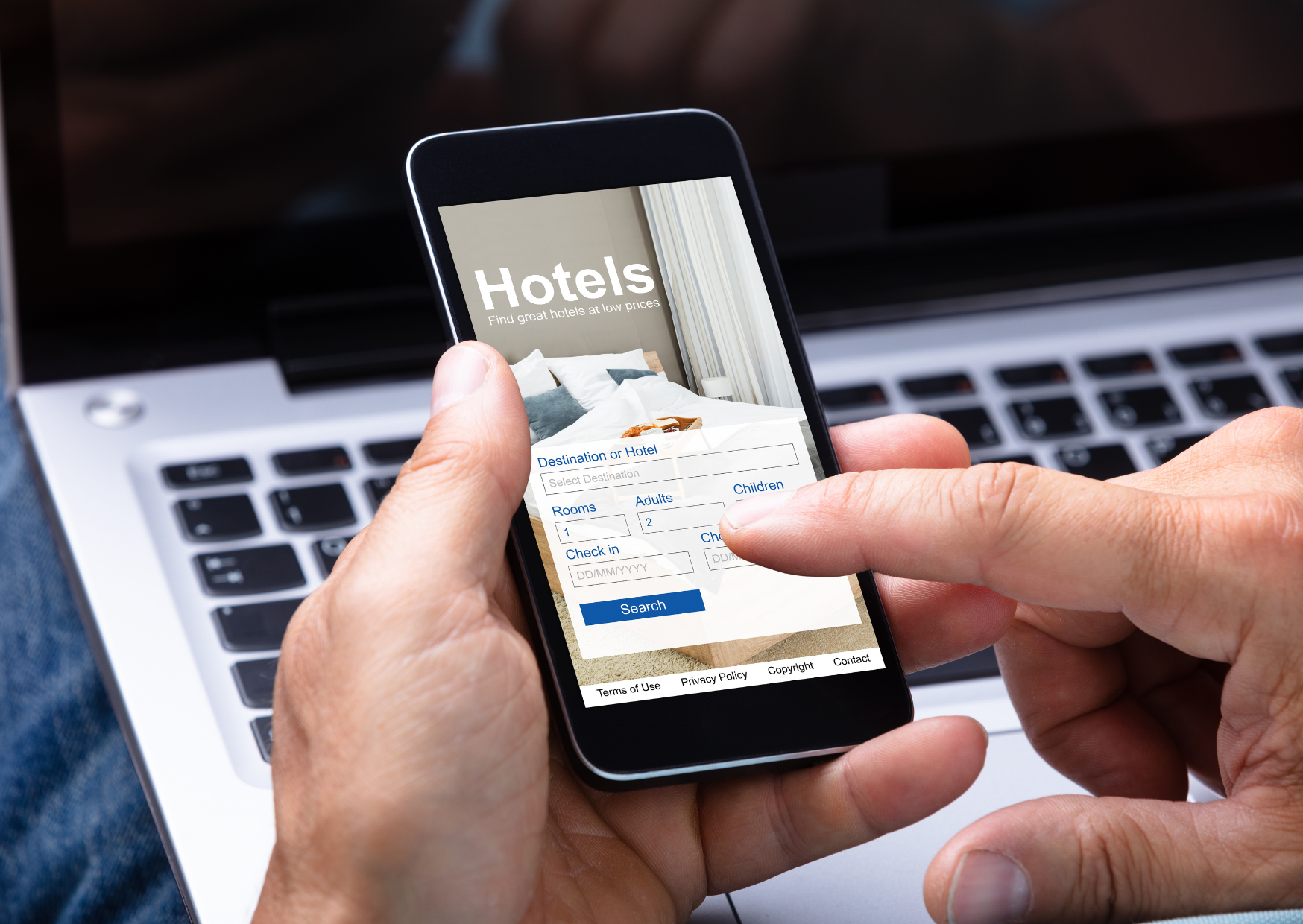 Americans Are Paying €200 More Per Night Because They Book Hotels the Wrong Way 4 booking mistake 2