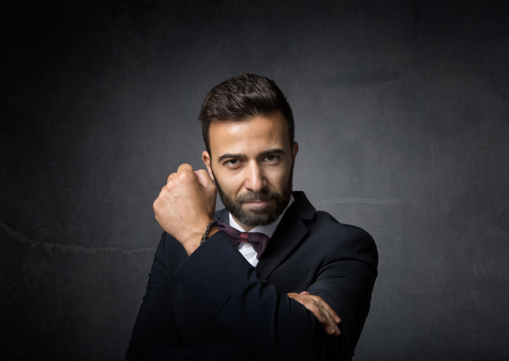 The Italian Hand Gesture That Can Get You Arrested 3 italian rude sign 4