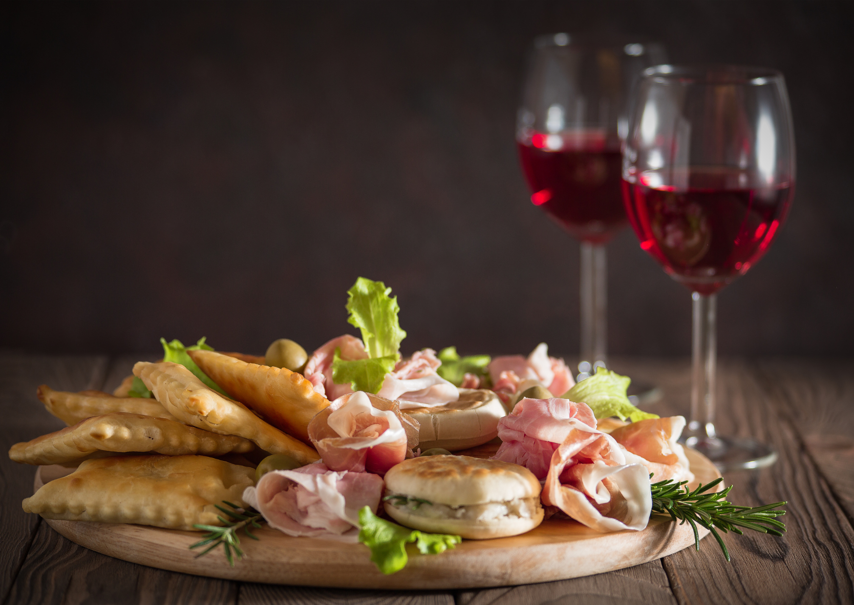 Italy’s Aperitivo Culture Breaks Almost Every Rule American Diet Culture Teaches 2 Italian Aperitivo 6