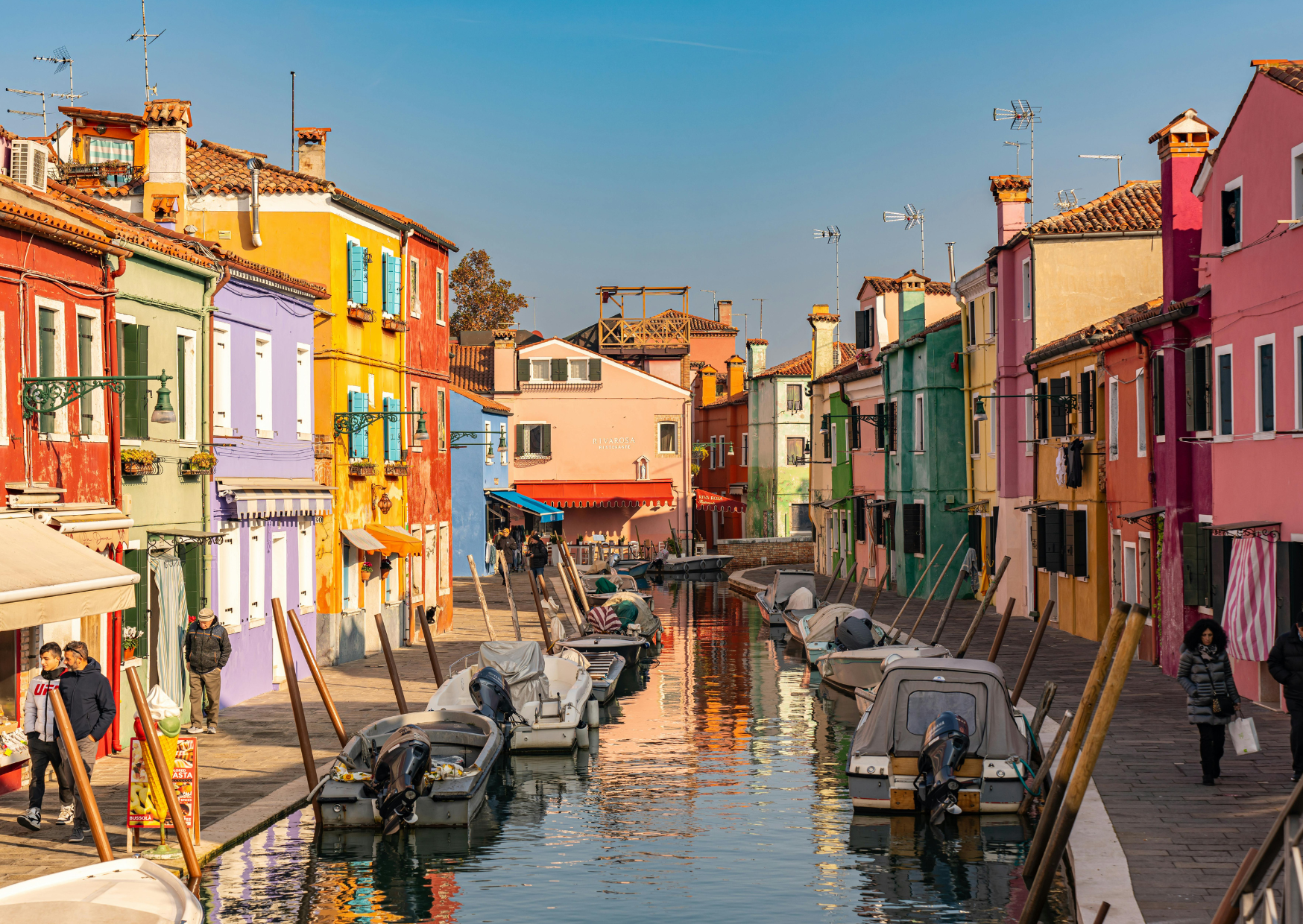 She Had $400K at 60, Moved to Italy: By 68, Only $89K Was Left, The Expenses Nobody Warned Her About Changed Everything 4 Italy