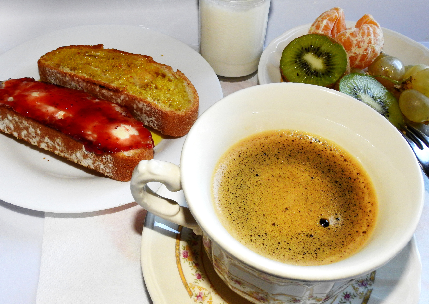 I Stopped Eating Breakfast Like an American for 30 Days And I Ate Breakfast Like a Spaniard: I Lost 12 Pounds and My Acid Reflux Vanished 3 Spanish breakfast 6
