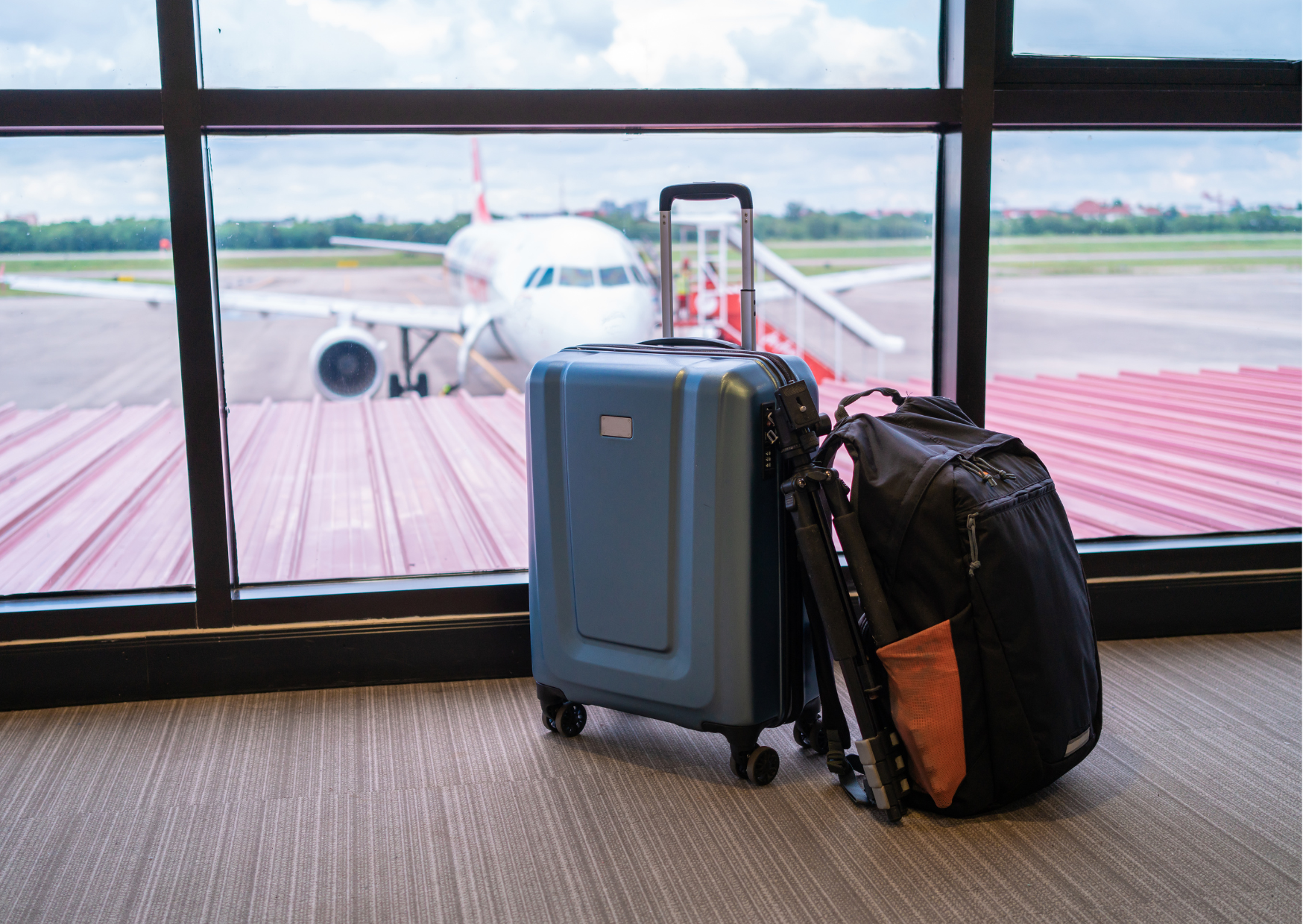 Americans Fly Into the Wrong European Airport And Pay €300 More: The Dublin Airport Trick That Can Save Americans Serious Money in Europe 1 airport luggage 7