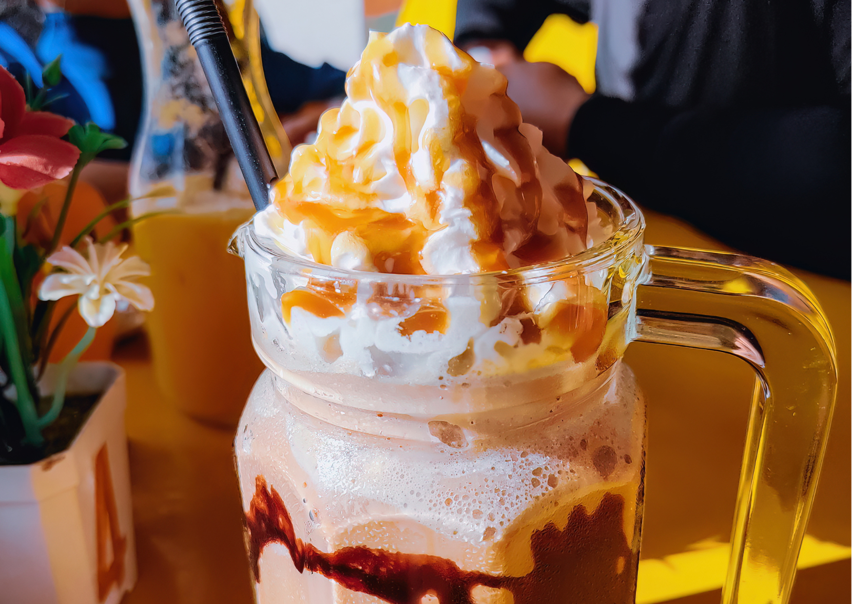 The 9 Starbucks Drinks That Can’t Be Sold as-is in Italy, Poison or Coffee? 3 starbucks 2