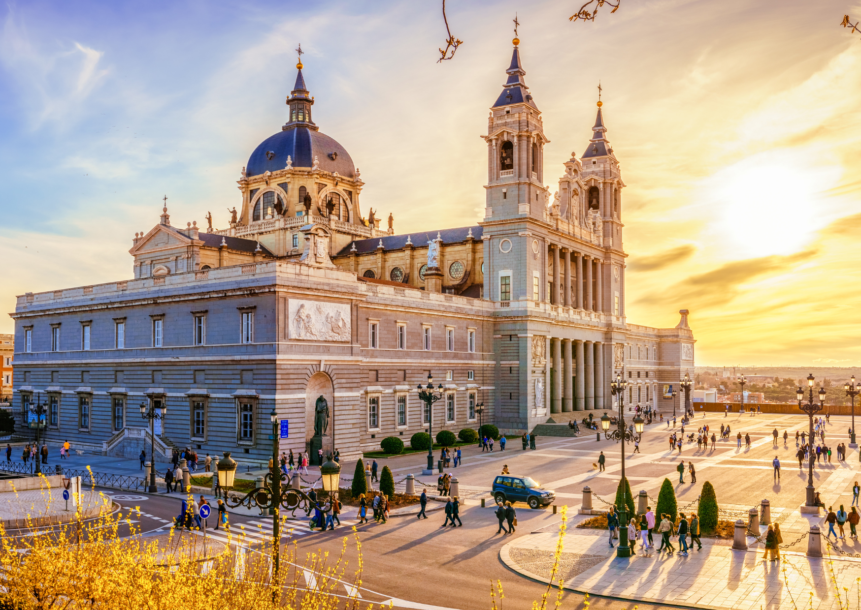The Spanish Family Budget That Would Make American Financial Planners Cry, Every Euro Tracked 1 teacher in Madrid 4