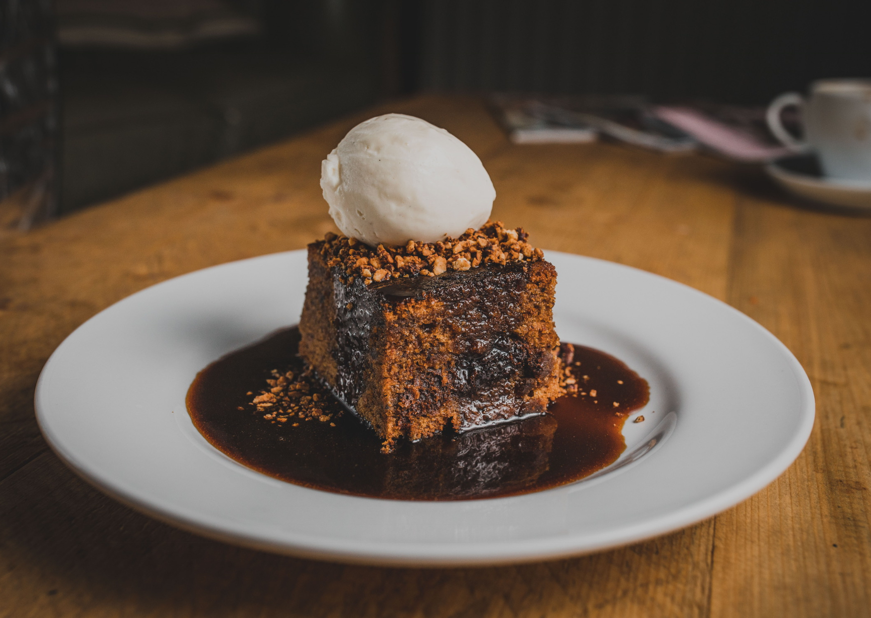 Americans Think British Food Means Fish and Chips: The 10 British Dishes That Make the “Bad British Food” Joke Look Lazy 7 British Food Sticky toffee pudding