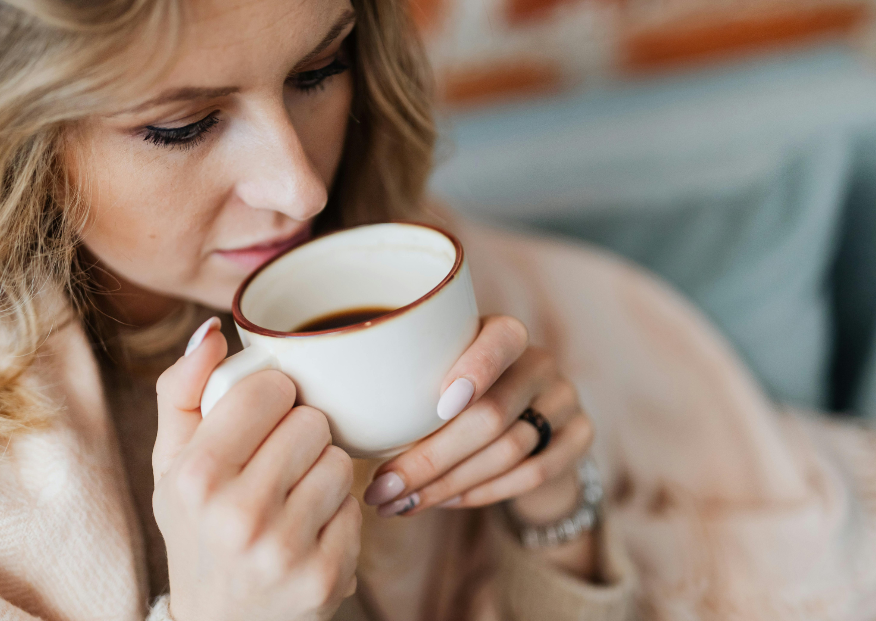 I Stopped Drinking Coffee After Noon Like Italians And My Sleep Changed 5 Italian drinking coffee 2