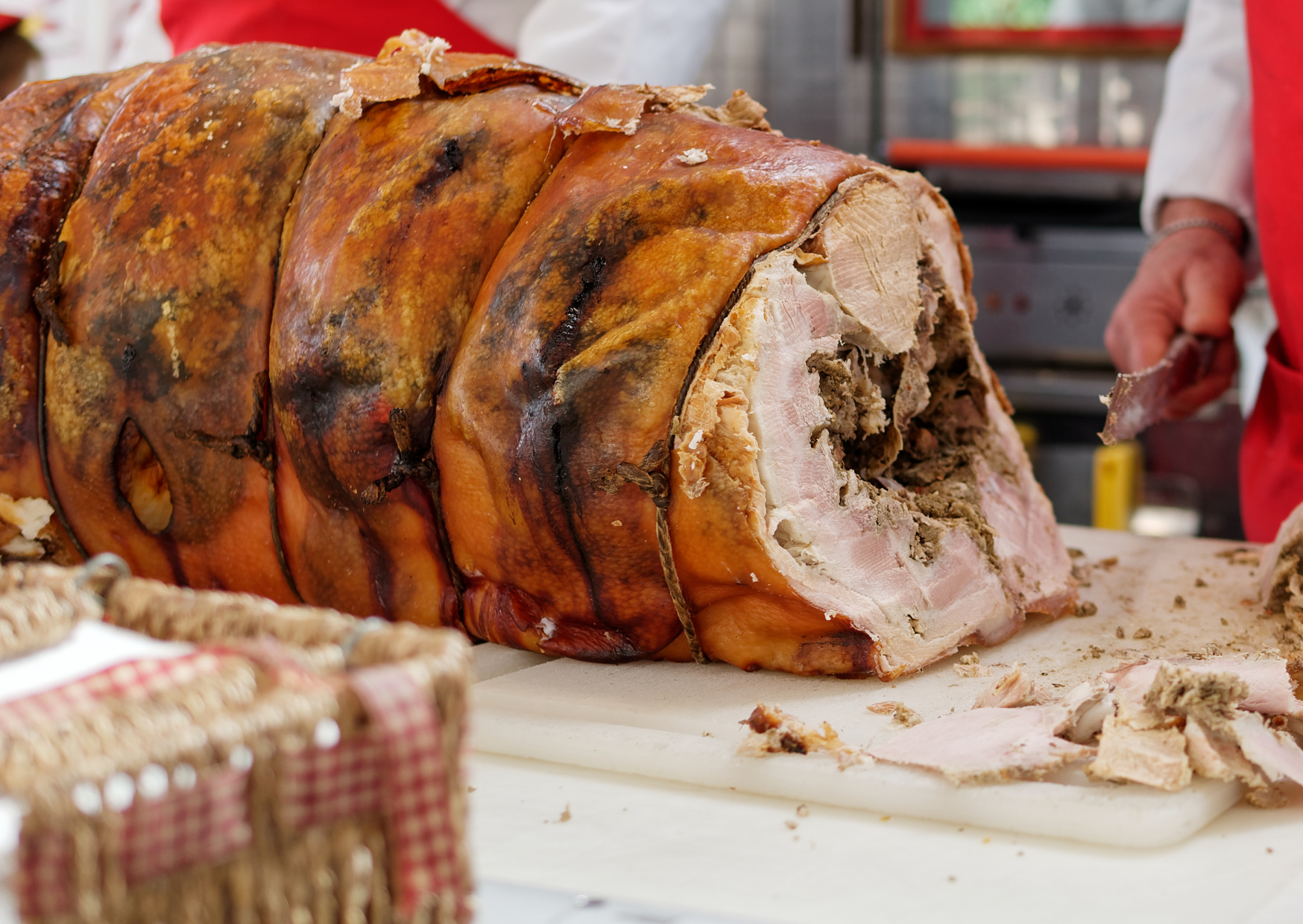 The Italian Dinner That Feeds 8 for €8 and Tastes Far More Expensive: Put This Pork Shoulder in the Pot and Walk Away And 6 Hours Later, Dinner Is Done 1 Italian pork shoulder