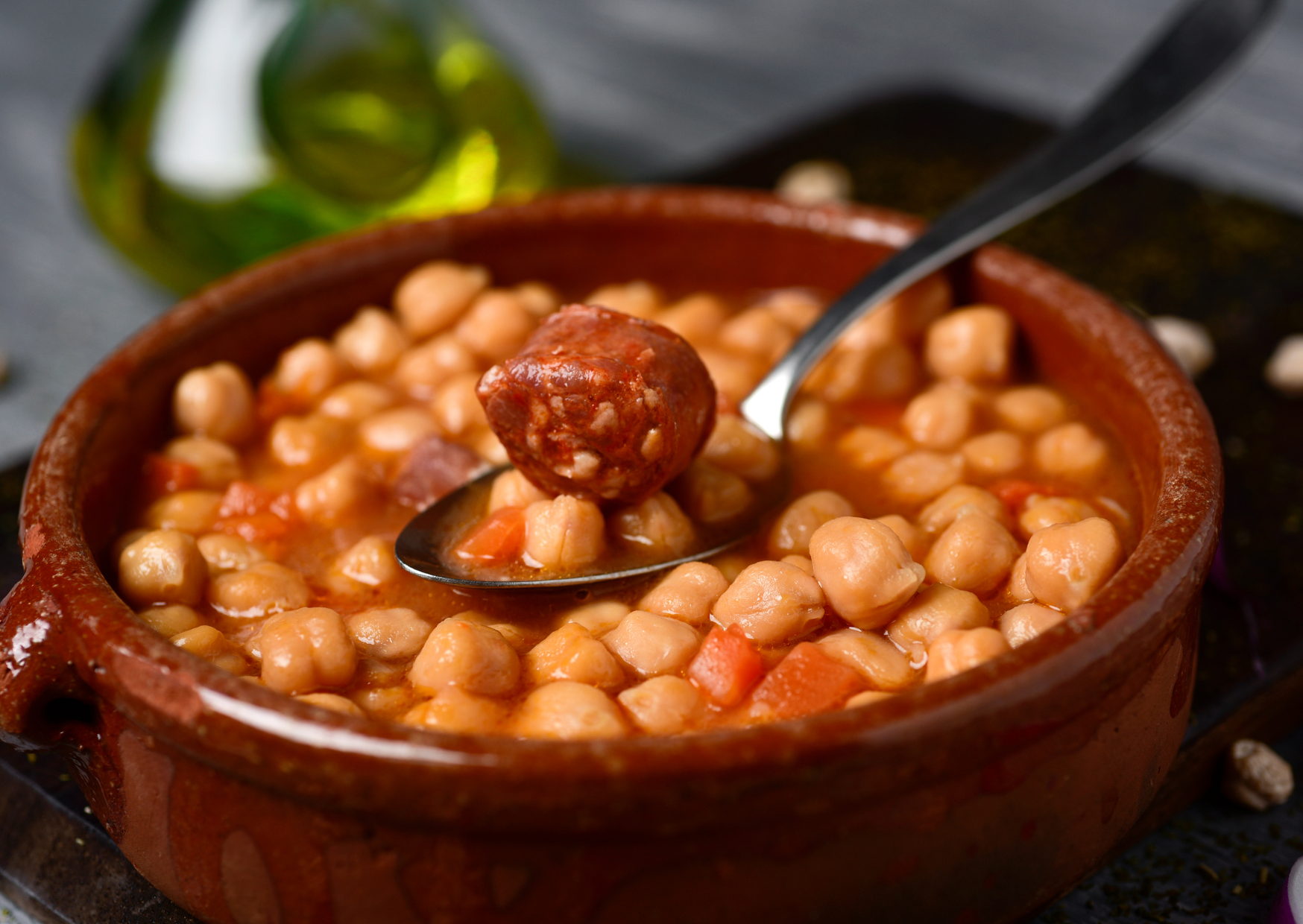 Forget Trendy Recipes: This Spanish Chickpea Stew Feeds 6 for €3 5 Spanish chickpea stew 4
