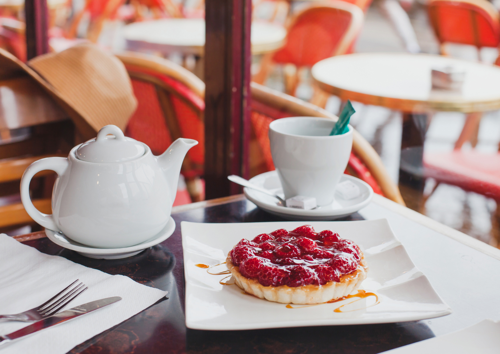 The Café-Culture Reality That Makes American Expats Miss Starbucks 3 cafes in Europe 5