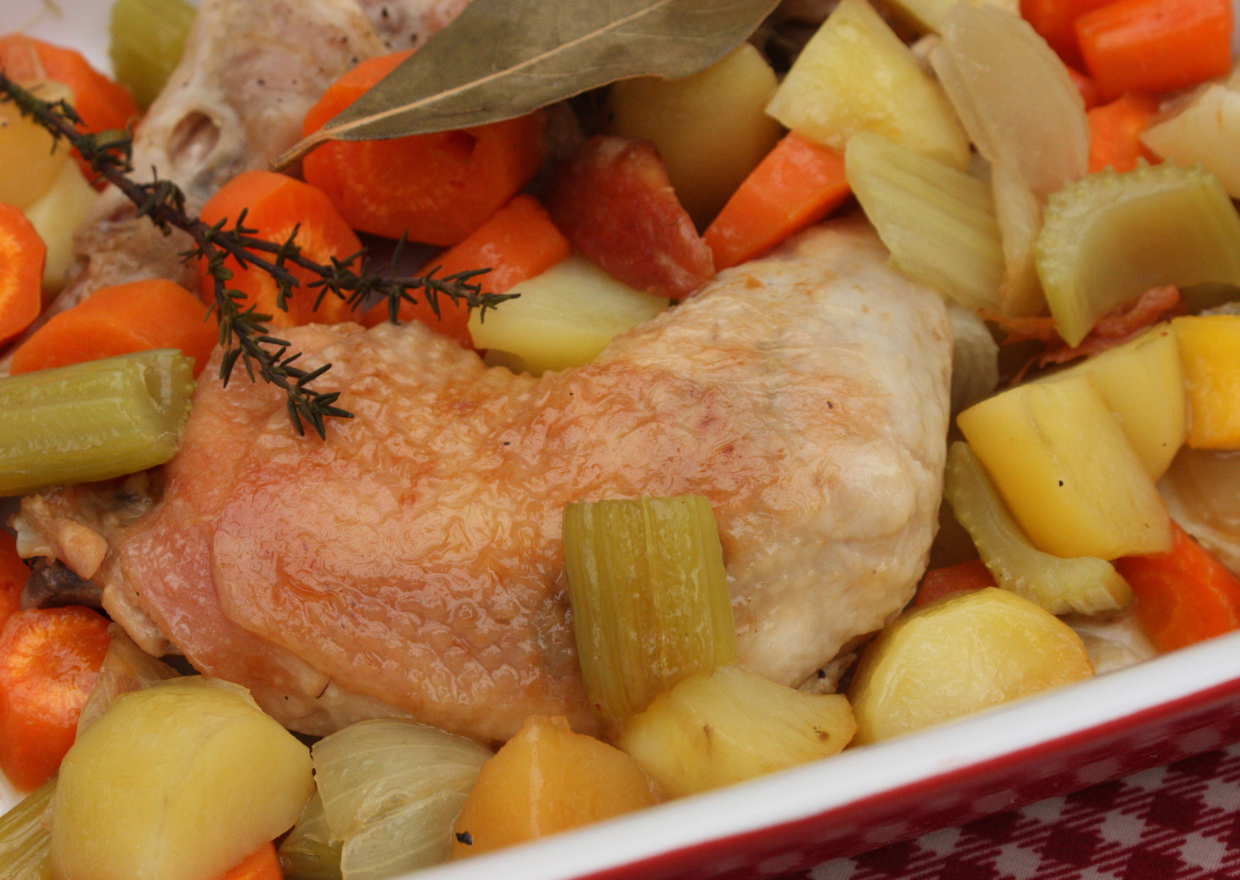 The French Roast Chicken That Gives You Dinner, Leftovers, Sauce, and Stock 3 poulet roti du dimanche 3