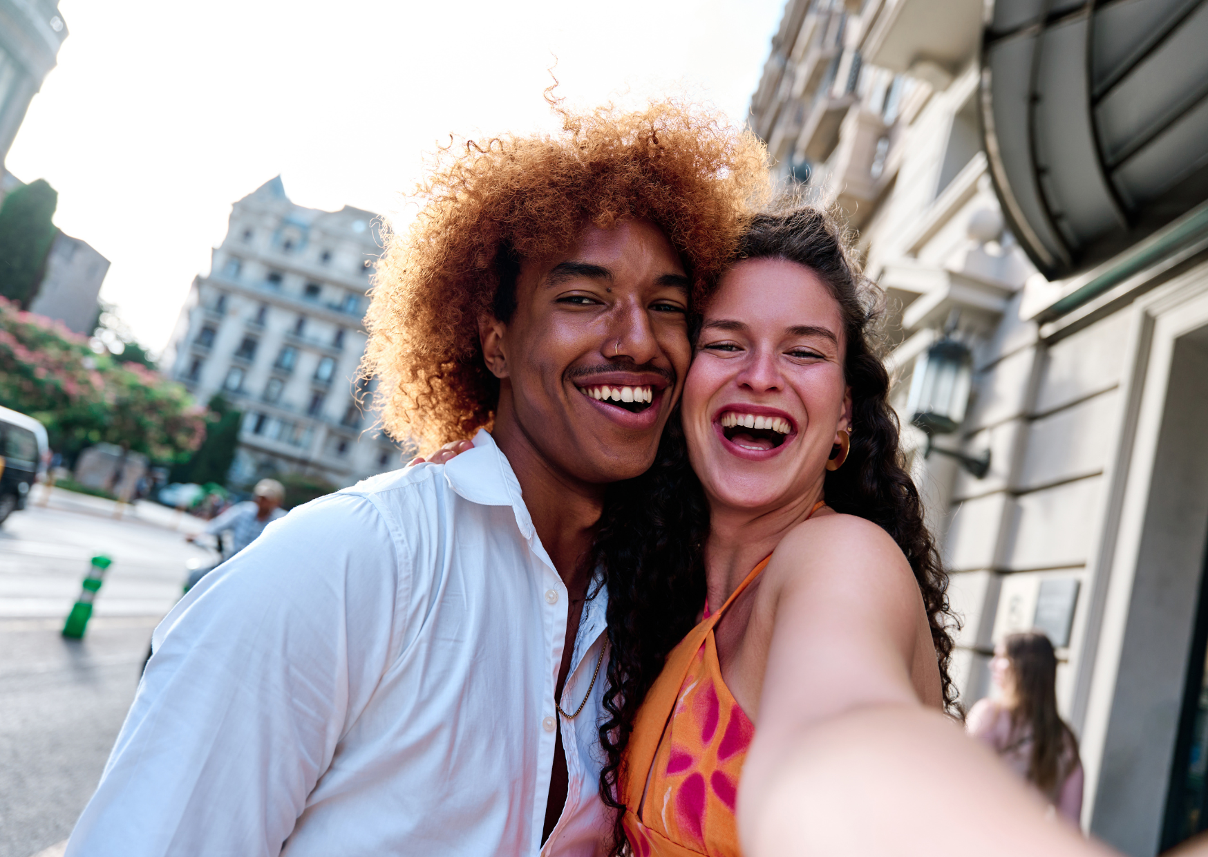 Why American Couples Who Move to Spain for Romance End Up Fighting Within 6 Months 1 tourist couples in Spain 5