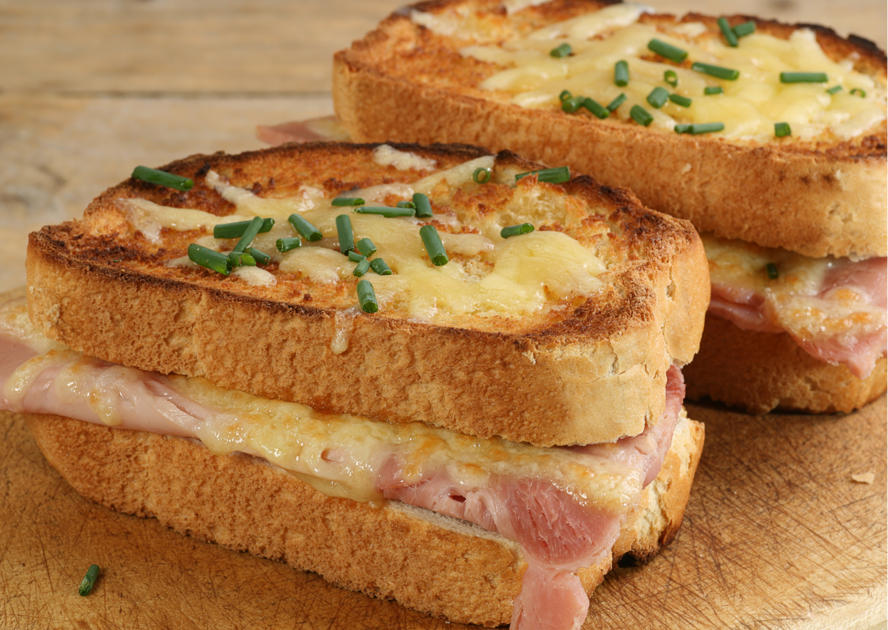 This 15-Minute French Lunch Tastes Like a Paris Café: Croque Monsieur Recipe Turns Ham, Cheese, and Bread Into Magic 6 Croque Monsieur 3