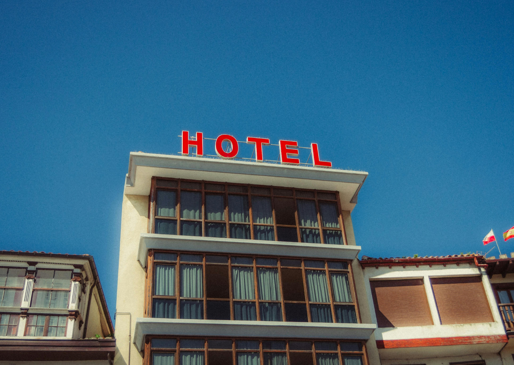Stop Booking European Hotels the American Way: Before You Book a Hotel in Europe, Check This Site First 2 booking 6