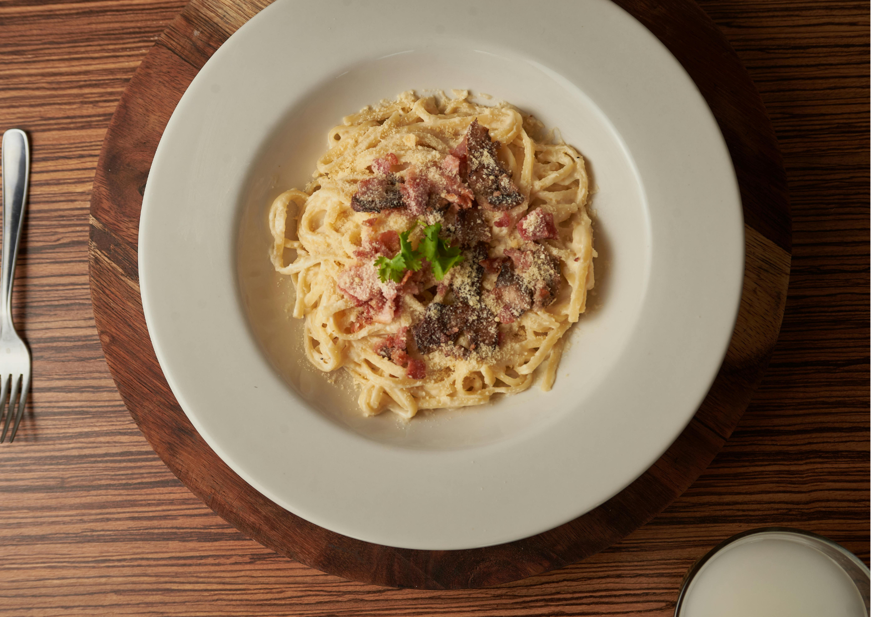 Why Italians Cringe When Americans Make Carbonara: Why Real Carbonara Has No Cream, No Garlic, and No Excuses 3 cooking carbonara 5