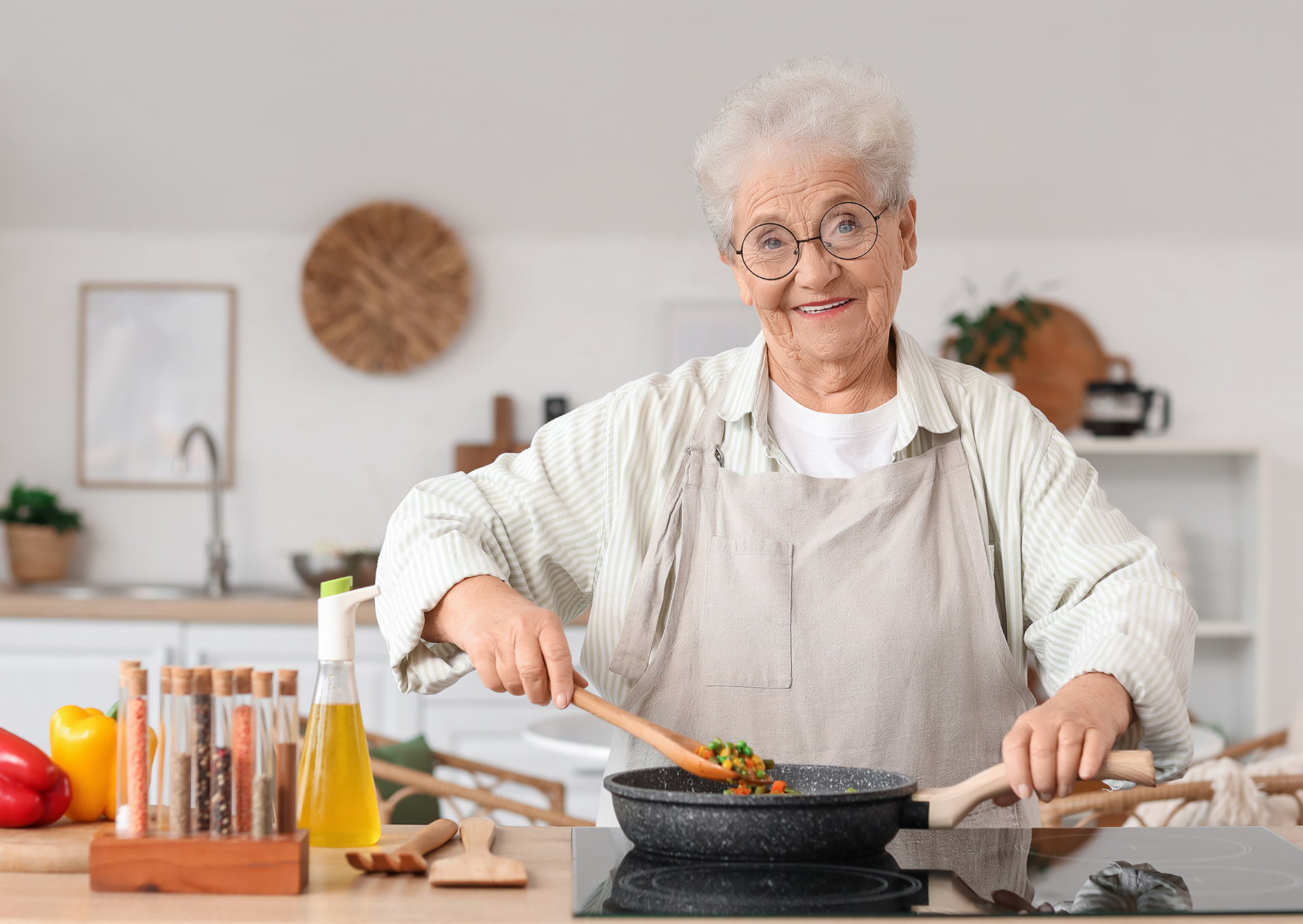 Italian Grandmothers Make This Sauce In 10 Minutes And It Tastes Better: Americans Simmer Pasta Sauce for an Hour But Italian Grandmothers Know Better 5 italian tomato sauce 4