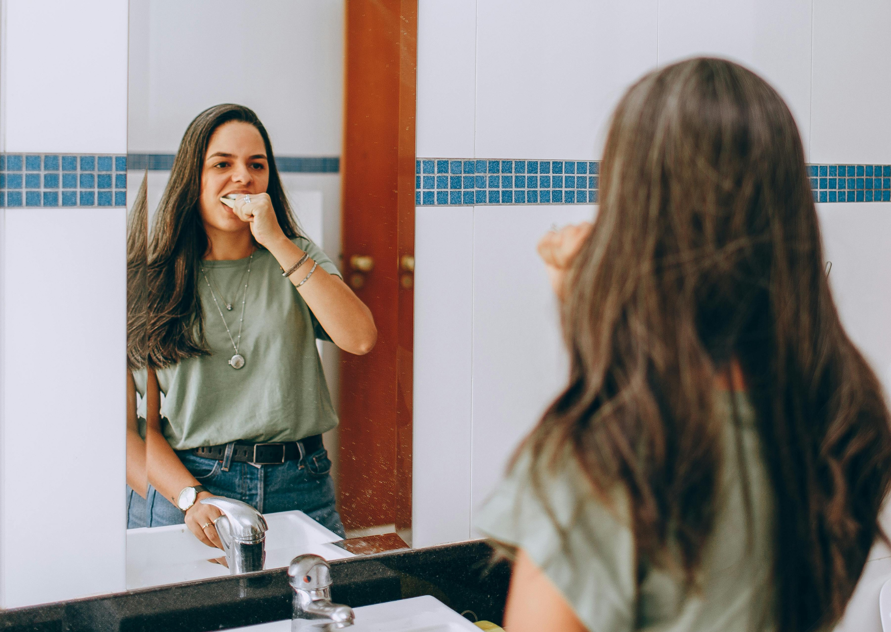 9 Hygiene Habits Italian Women Would Never Skip That Americans Barely Think About 4 Italian habits 4