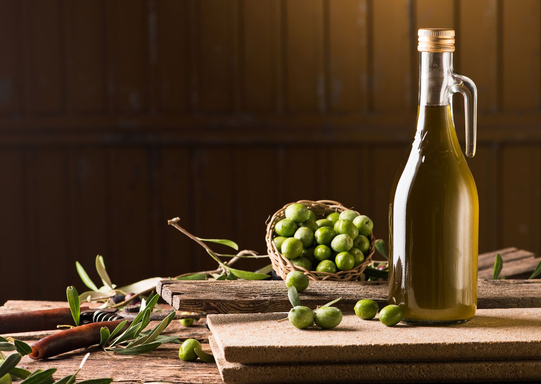 The 11 Greek Food Habits That Make American “Healthy Eating” Look Complicated 1 extra virgin olive oil 2