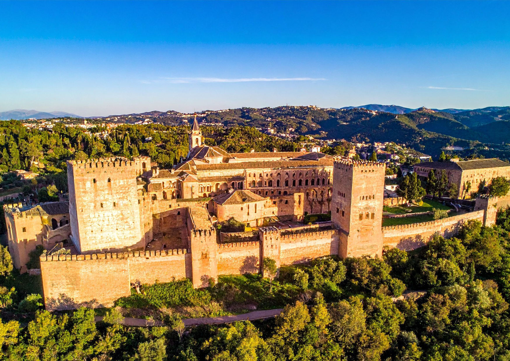 How Retirees Can Make Their Savings Last Longer in Spain? They Moved to Spain With $245,000 at 60: Seven Years Later, Their Balance Had Grown 5 Granada