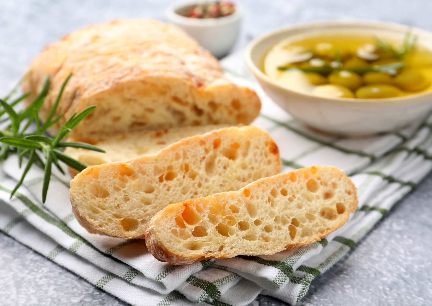 60 Days Of Italian Olive Oil On An Empty Stomach: The Cholesterol Pattern That Emerges 2 Italian olive oil