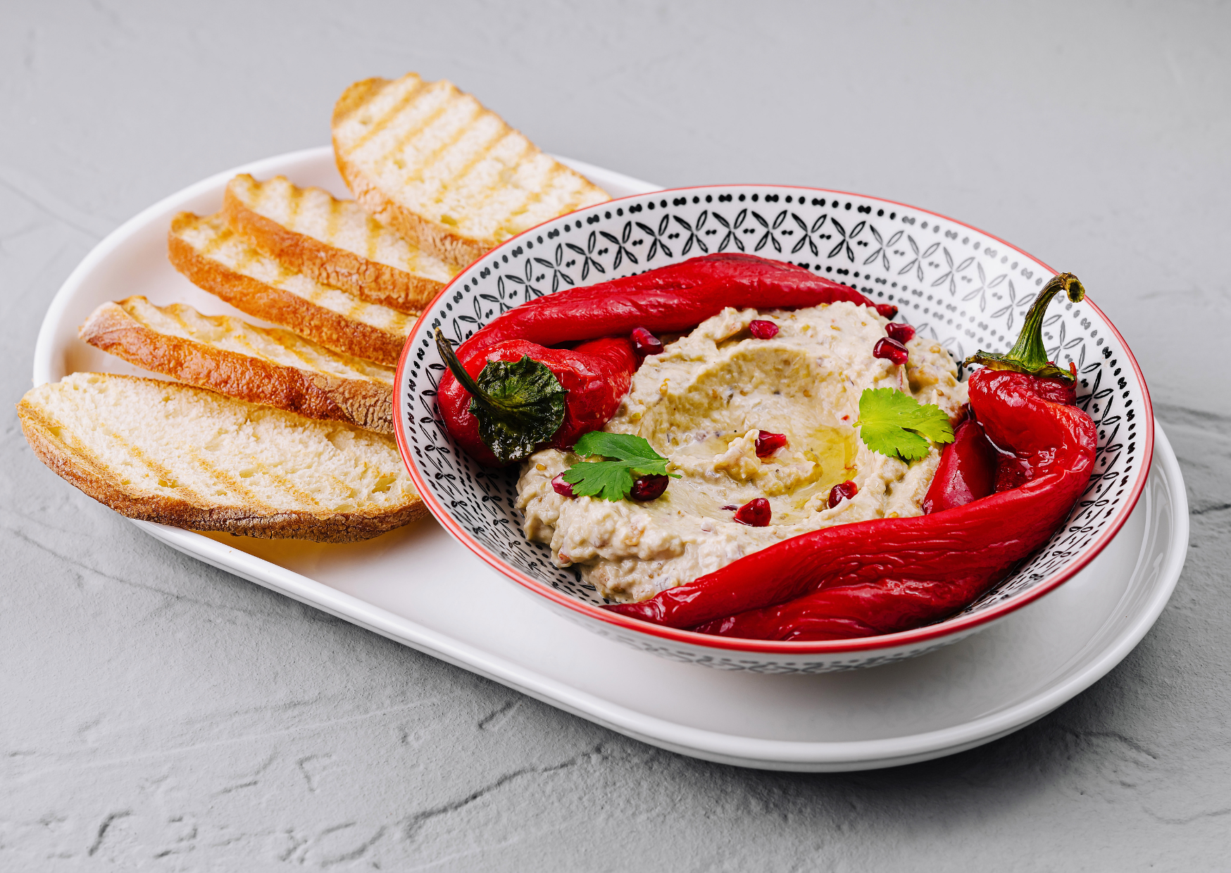 The Authentic Hummus Method Most American Recipes Leave Out: How To Make Real Lebanese Hummus 6 Lebanese hummus 2