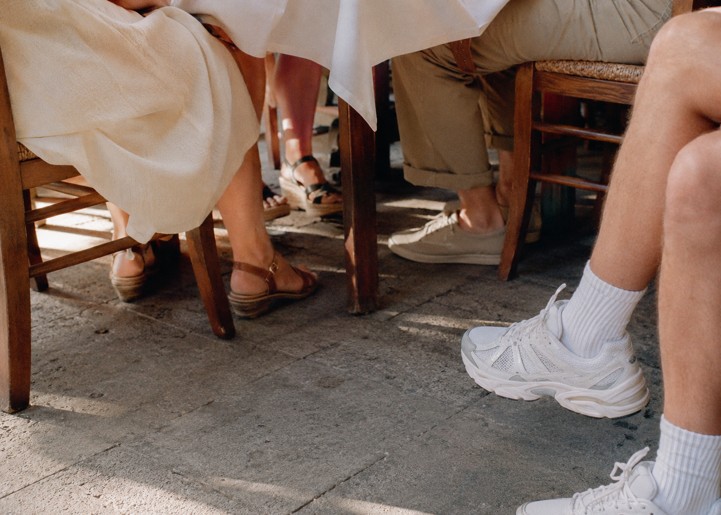 7 Spanish Restaurant Dress Rules American Tourists Keep Getting Wrong 1 dress codes 2