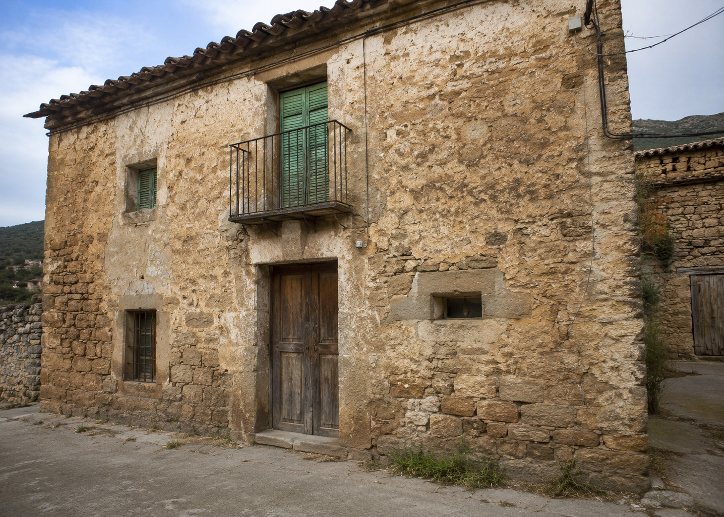 Cheap Houses in Rural Spain Look Incredible Until the Repair Bills Arrive: The Truth About Buying a €19,000 House in Spain 5 Aragon 1