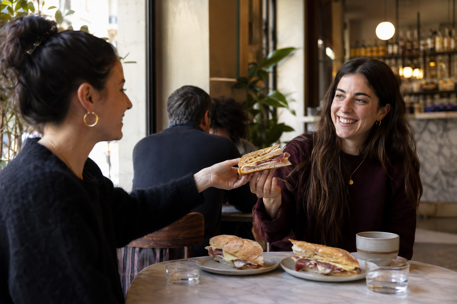 Pan de Cristal Shatters Like Glass: The Barcelona Bread Spaniards Argue Over 5 pan de cristal 4 1
