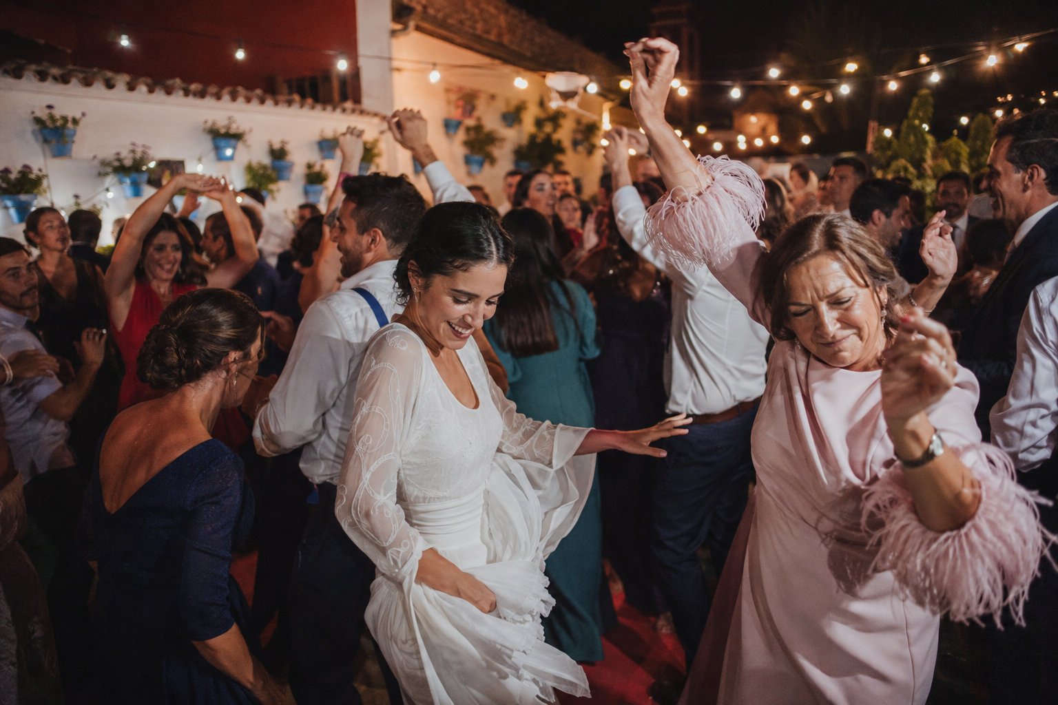 The Rules of Being a Guest at a Spanish Wedding: Cash Goes in the Envelope and Churros Come at Dawn 1 spanish wedding 2